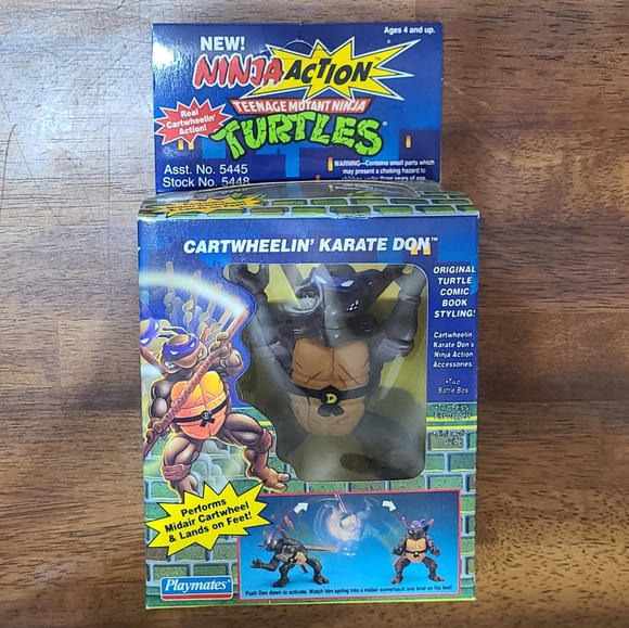 Other - Ninja Turtles vintage cartwheelin karate Donatello